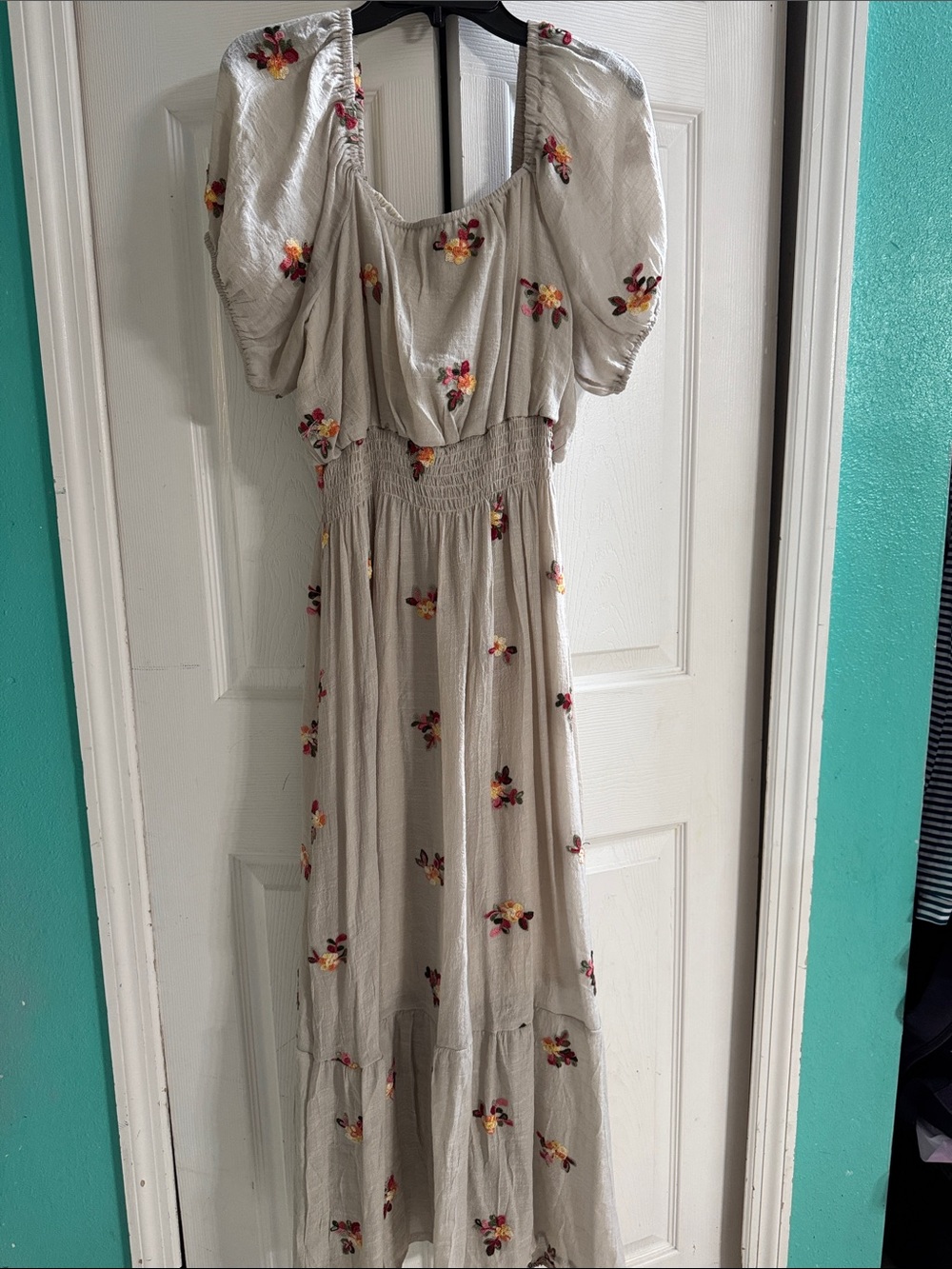 Gorgeous Embroidered Maxi Dress ..KINDRED BY ANTHROPOLOGIE